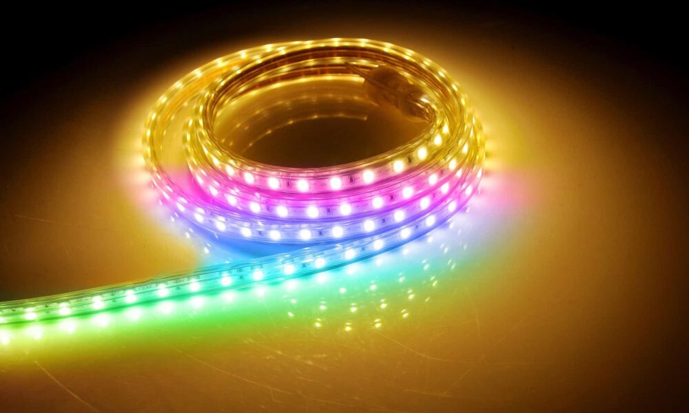 Guide til LED strips 2021! Find den LED strip der passer dig bedst.